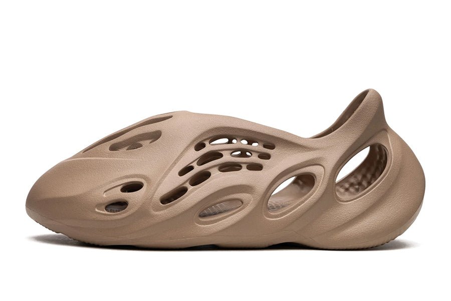 Adidas-Yeezy Foam RNNR Clay Taupe-StoreGoods