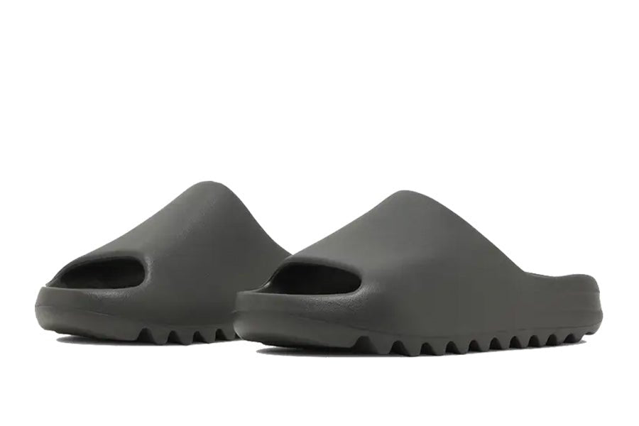 Adidas-Yeezy Slide Dark Onyx-StoreGoods