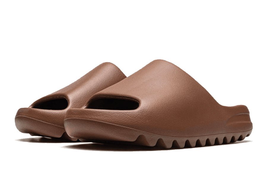 Adidas-Yeezy Slide Flax-StoreGoods