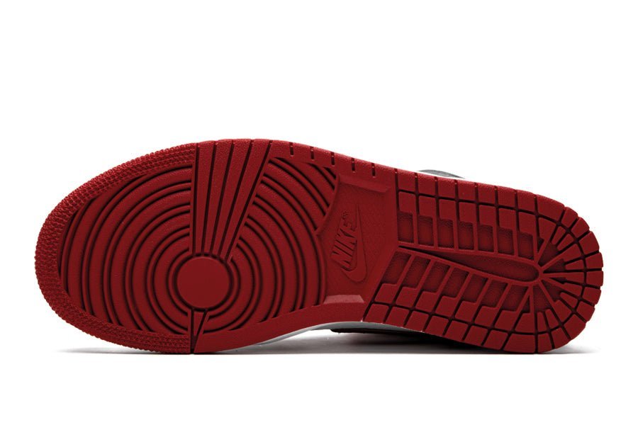 Air Jordan-Air Jordan 1 High Bloodline-StoreGoods