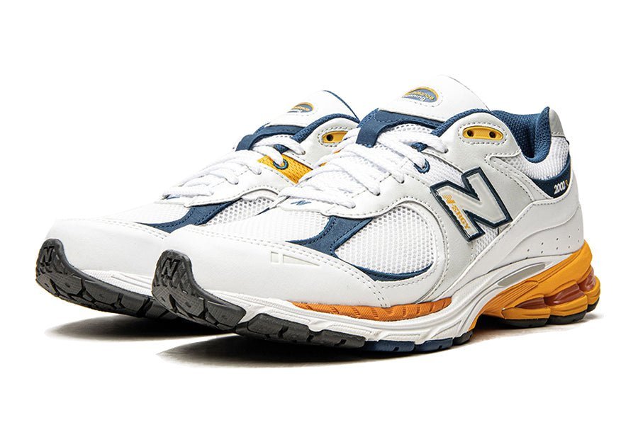 New Balance-2002R Bryant Giles-StoreGoods