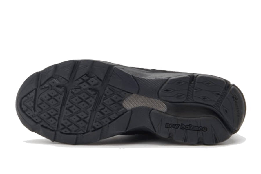 New Balance-920 Black Grey-StoreGoods