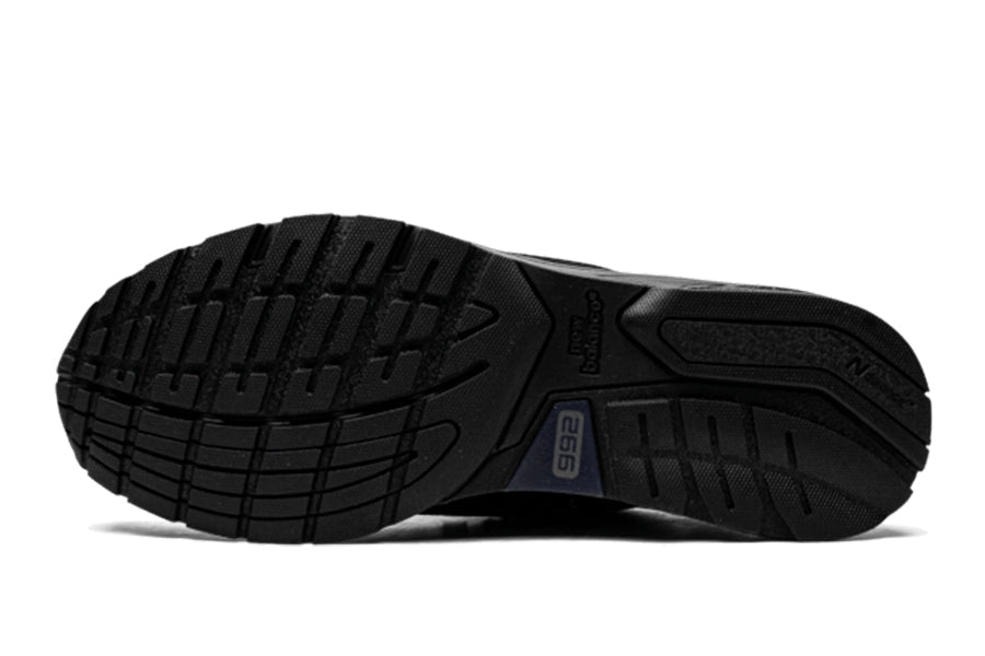 New Balance-992 Triple Black-StoreGoods