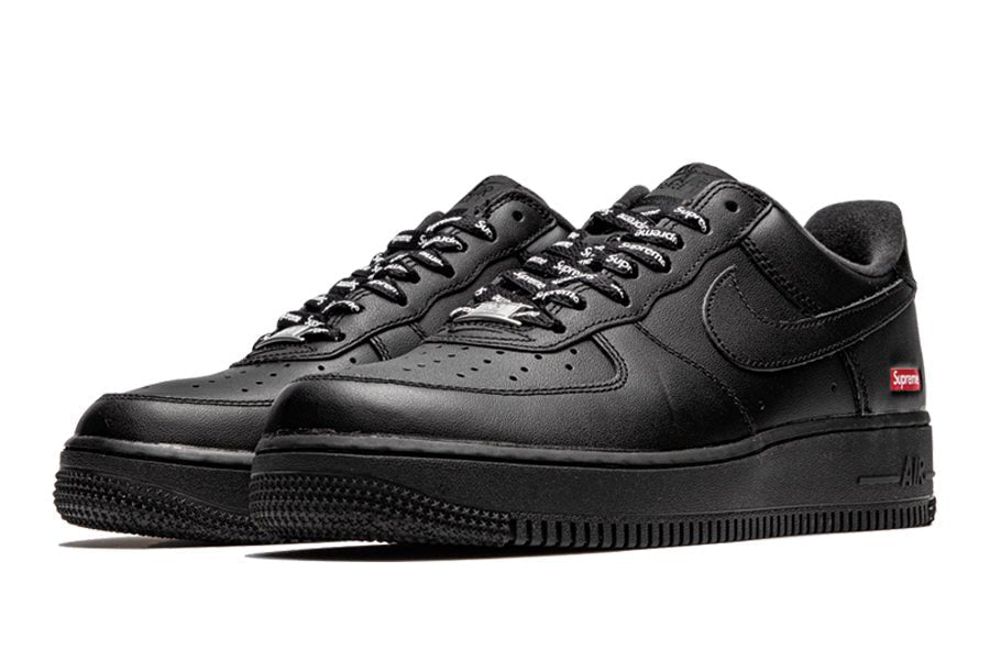Nike-Air Force 1 Low Supreme Black-StoreGoods