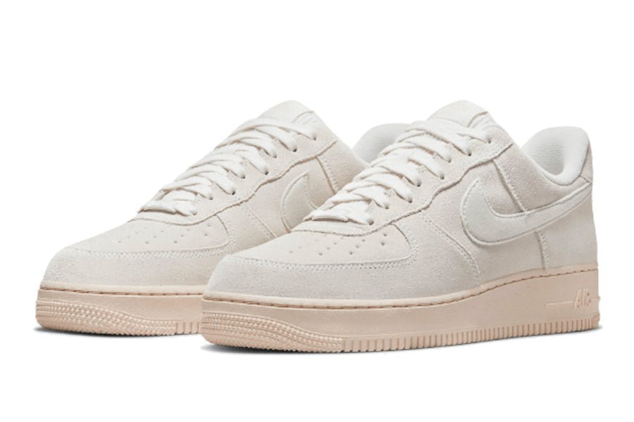 Nike-Air Force 1 Low Winter Premium Summit White-StoreGoods