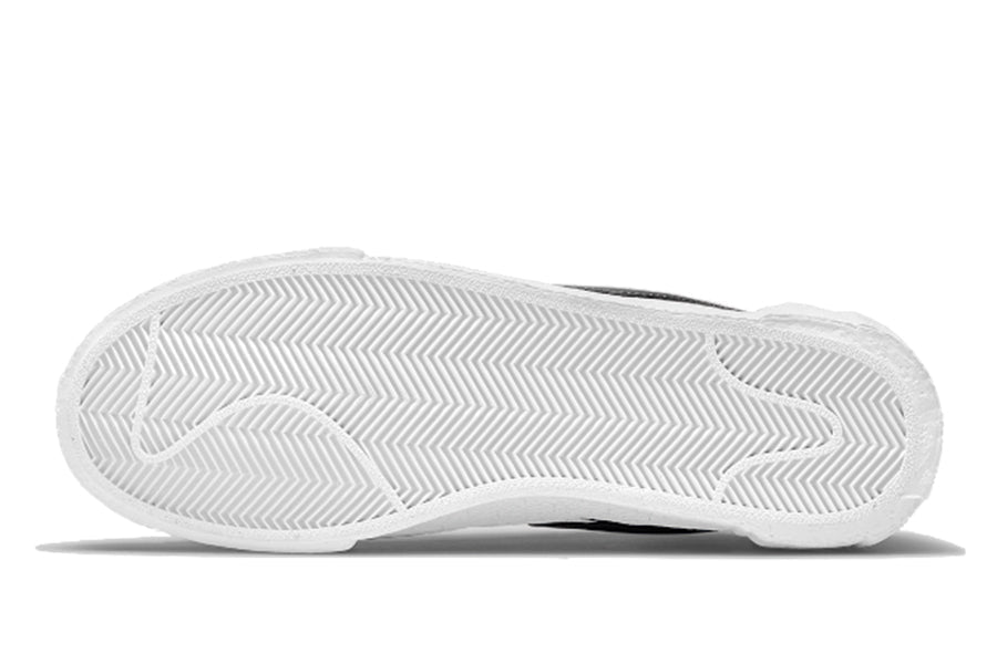 Nike-Blazer Low Sacai Iron Grey-StoreGoods