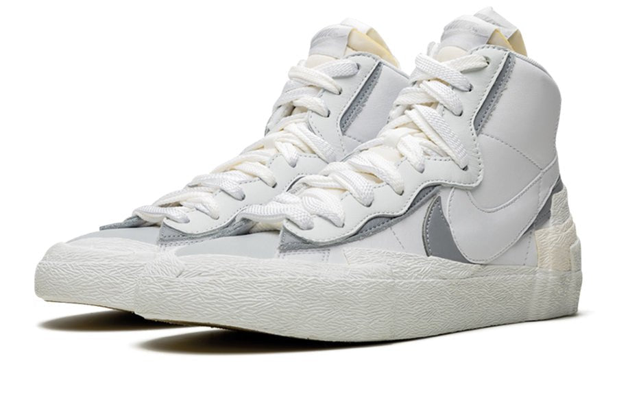 Nike-Blazer Mid Sacai White Grey-StoreGoods