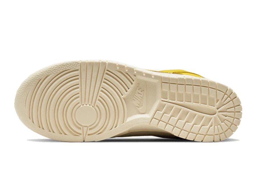 Nike-Dunk Low Banana-StoreGoods