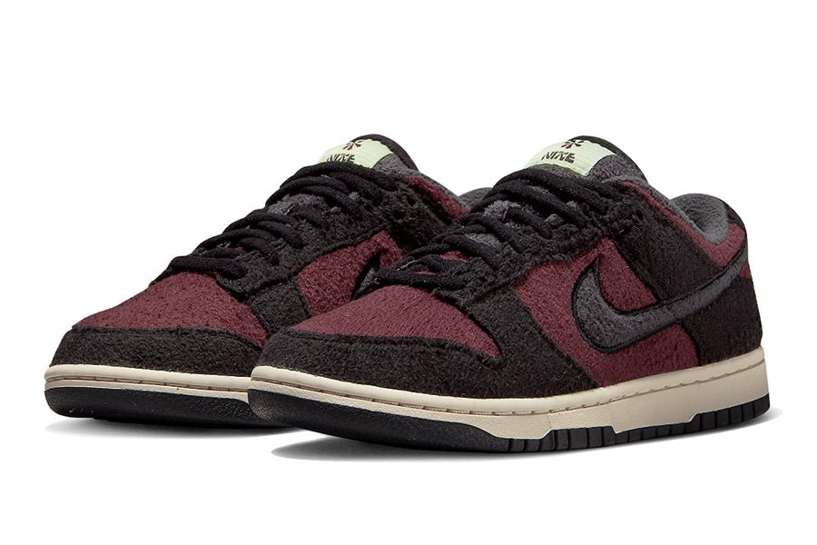 Nike-Dunk Low Fleece Burgundy Crush-StoreGoods