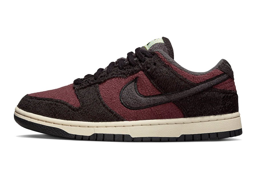 Nike-Dunk Low Fleece Burgundy Crush-StoreGoods