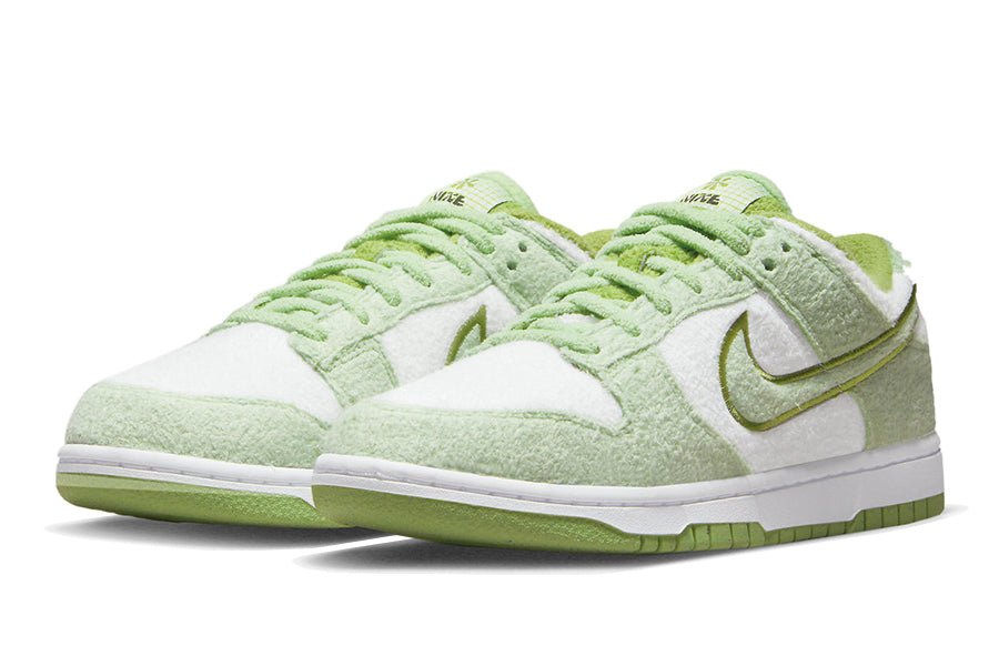 Nike-Dunk Low Fleece Green-StoreGoods