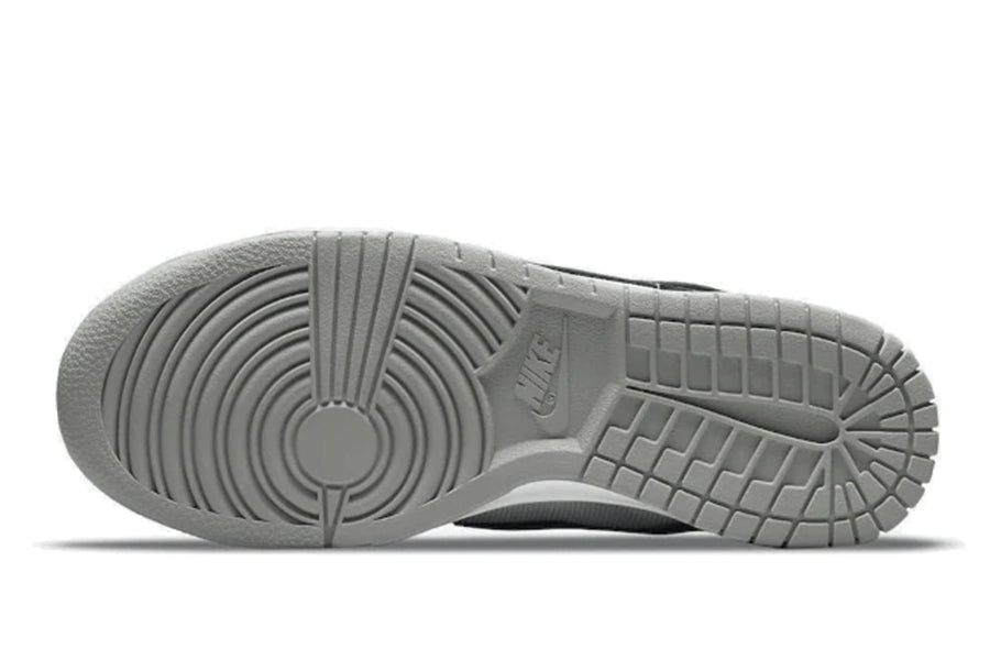 Nike-Dunk Low Golden Gals Metallic Silver-StoreGoods