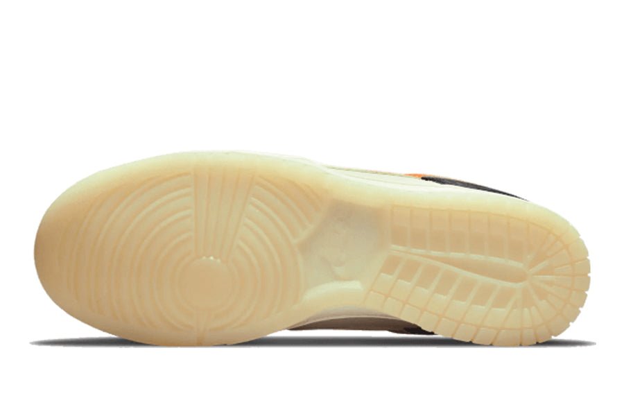 Nike-Dunk Low Halloween (2021)-StoreGoods