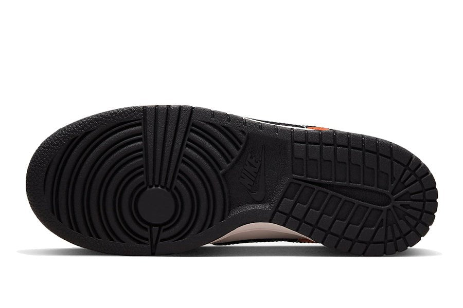 Nike-Dunk Low Halloween (2022)-StoreGoods