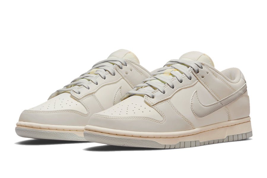 Nike-Dunk Low Light Bone-StoreGoods