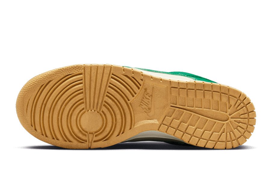 Nike-Dunk Low Malachite University Gold-StoreGoods