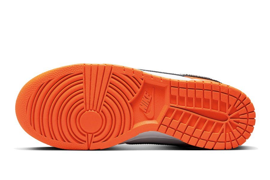 Nike-Dunk Low Patent Halloween-StoreGoods