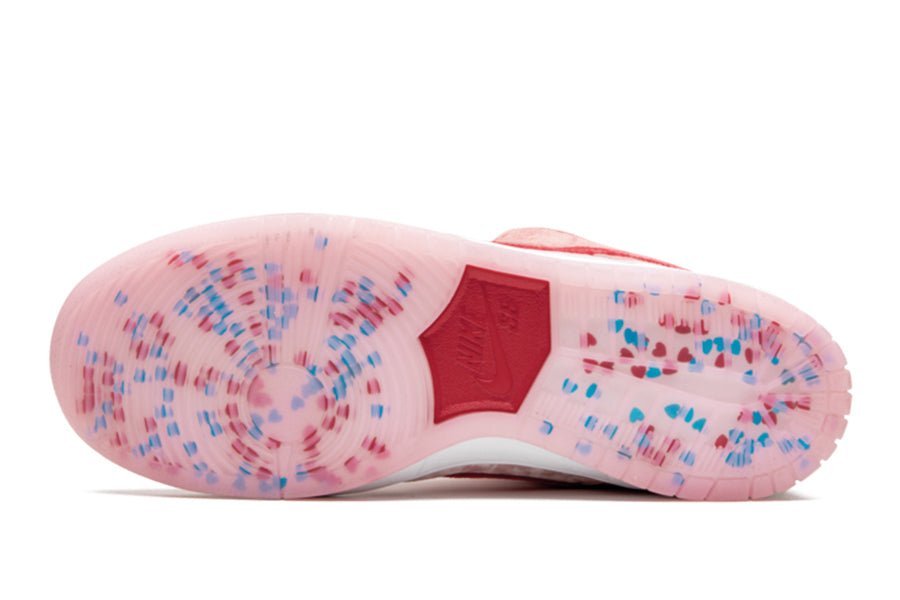 Nike-Dunk SB Low Strange Love-StoreGoods