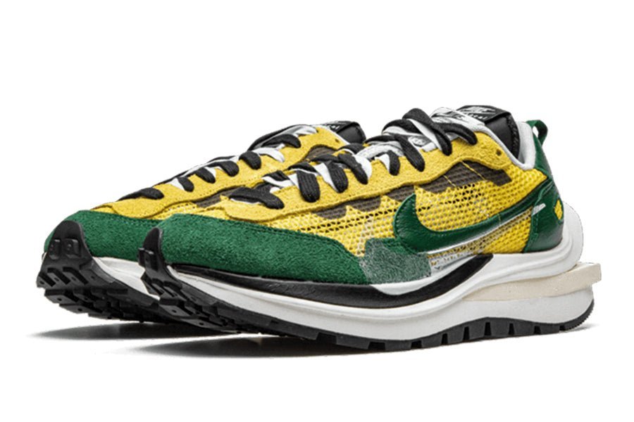 Nike-Vaporwaffle Sacai Tour Yellow Stadium Green-StoreGoods