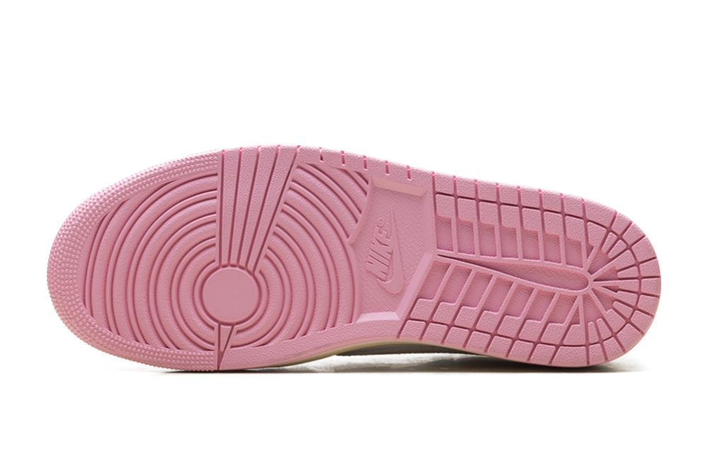 Air Jordan 1 Low OG Travis Scott Shy Pink