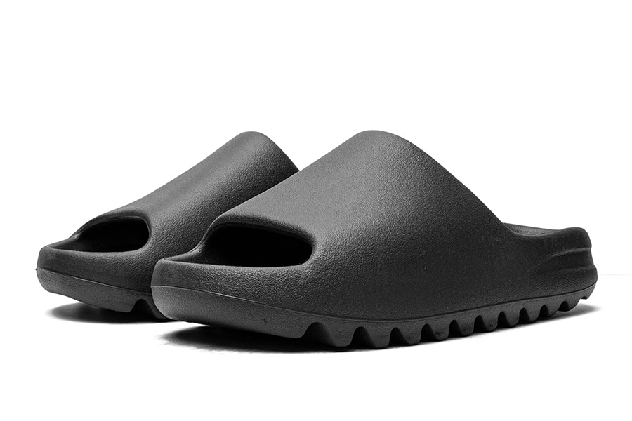 Yeezy Slide Onyx
