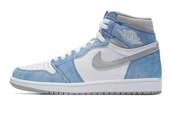 Air Jordan 1 High Hyper Royal