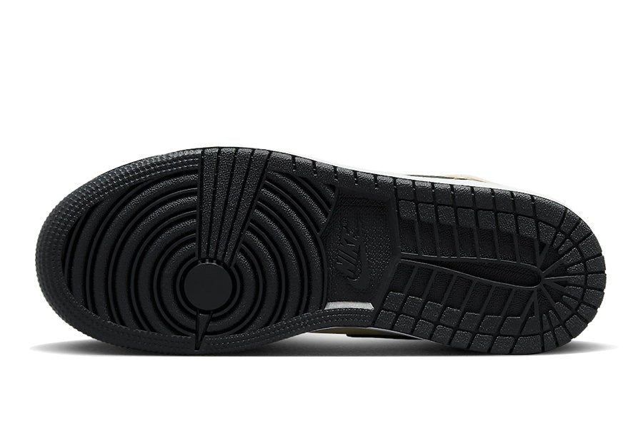 Air Jordan-Air Jordan 1 Mid Dunk Contest-StoreGoods