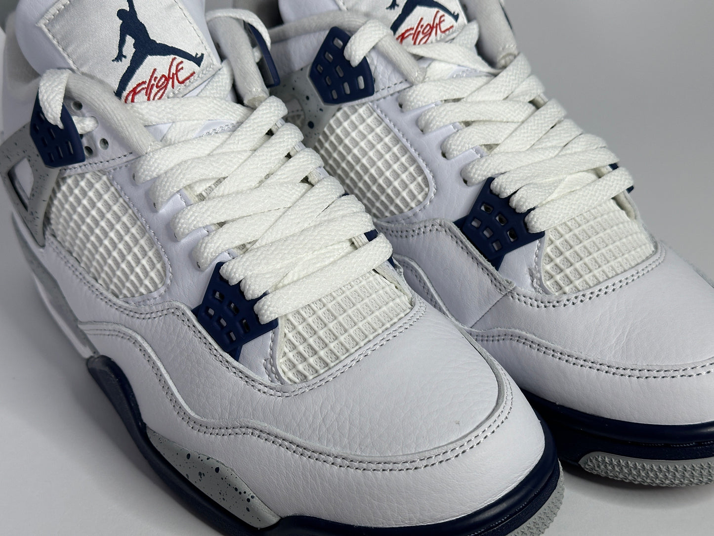 Jordan 4 Retro Midnight Navy