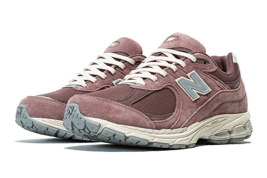 New Balance-2002R Suede Pack Black Fig-StoreGoods