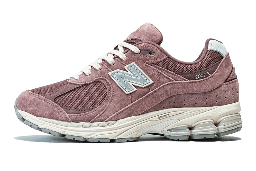 New Balance-2002R Suede Pack Black Fig-StoreGoods