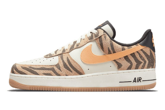 Nike-Air Force 1 Low Daktari-StoreGoods