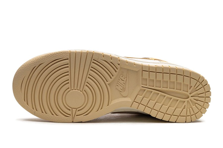 Nike-Dunk High Pale Vanilla-StoreGoods