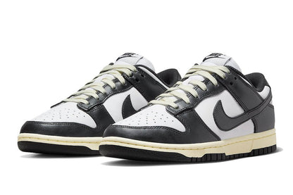 Nike-Dunk Low Vintage Panda-StoreGoods