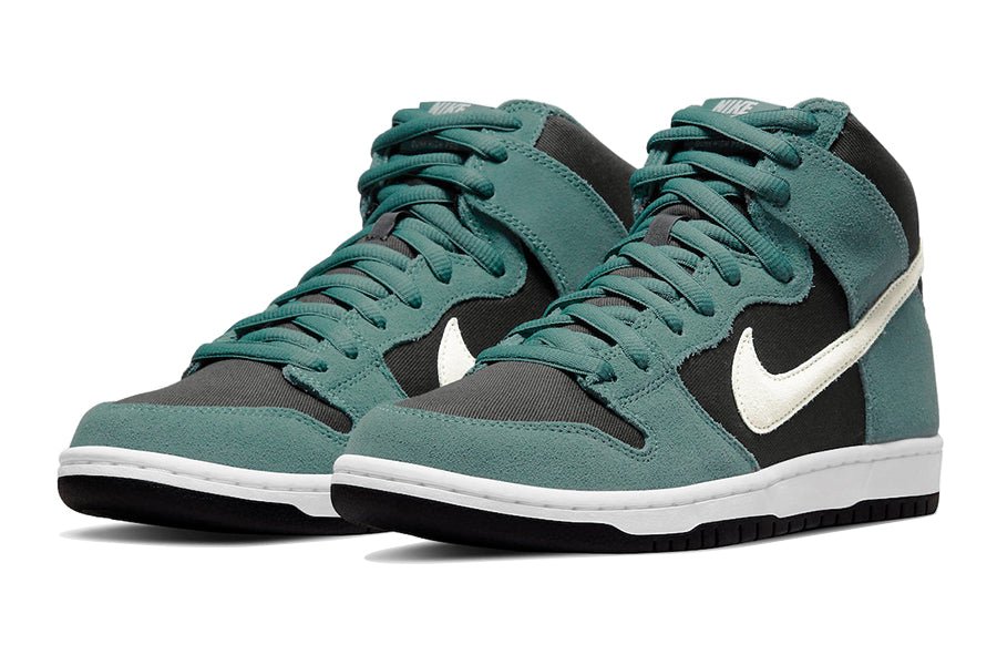 Nike-Dunk SB High Green Suede-StoreGoods