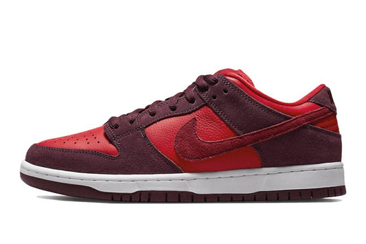 Nike-Dunk SB Low Cherry-StoreGoods
