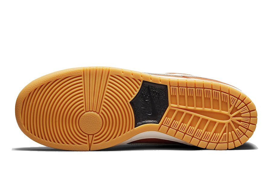 Nike-Dunk SB Low Dark Russet-StoreGoods