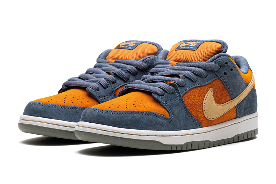 Nike-Dunk SB Low Light Carbon Monarch-StoreGoods