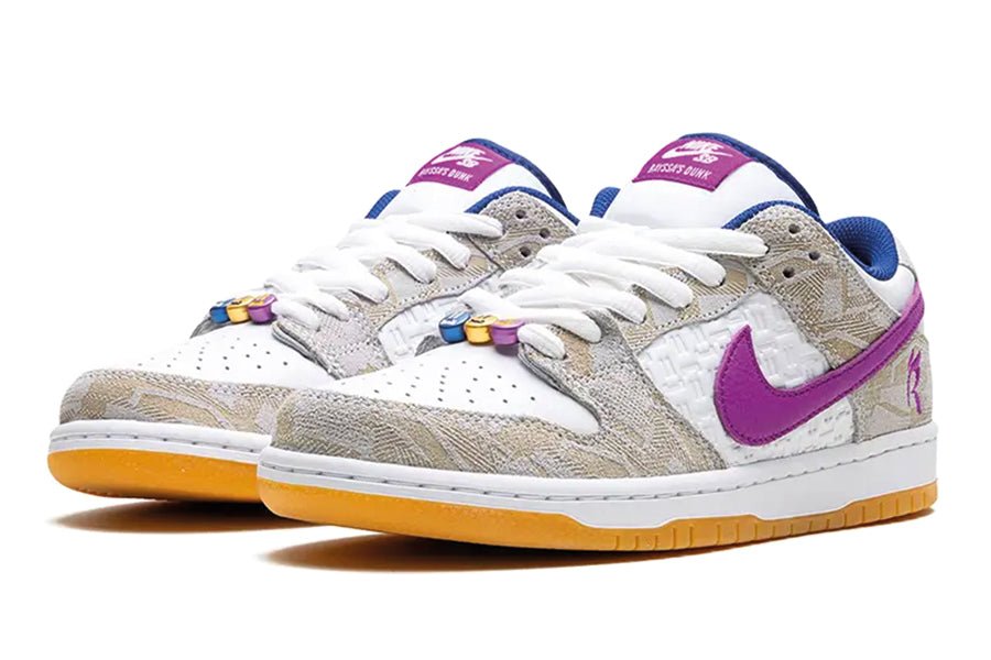 Nike-Dunk SB Low Rayssa Leal-StoreGoods