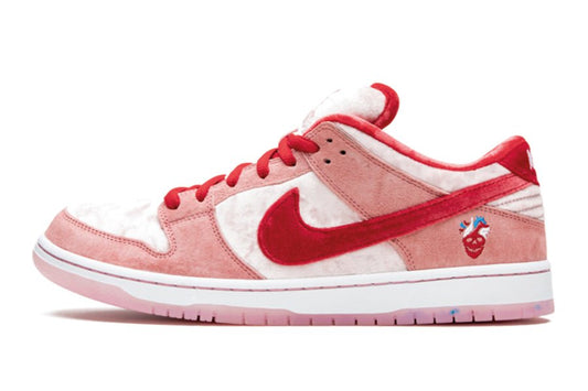 Nike-Dunk SB Low Strange Love-StoreGoods