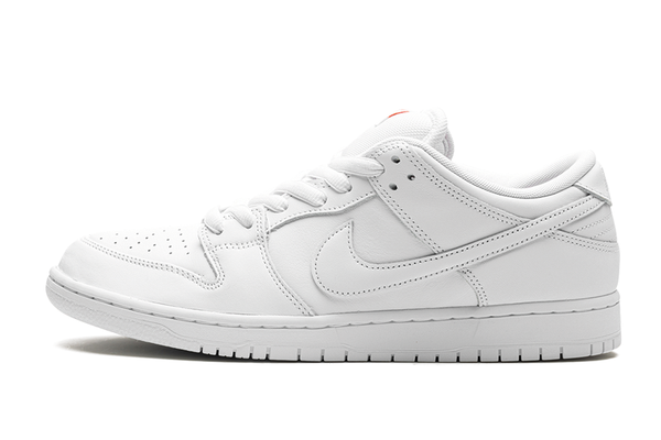 Dunk SB Low Triple White