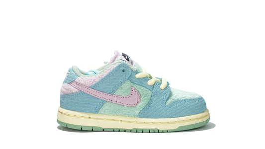 Dunk Low SB x Verdy (TD)