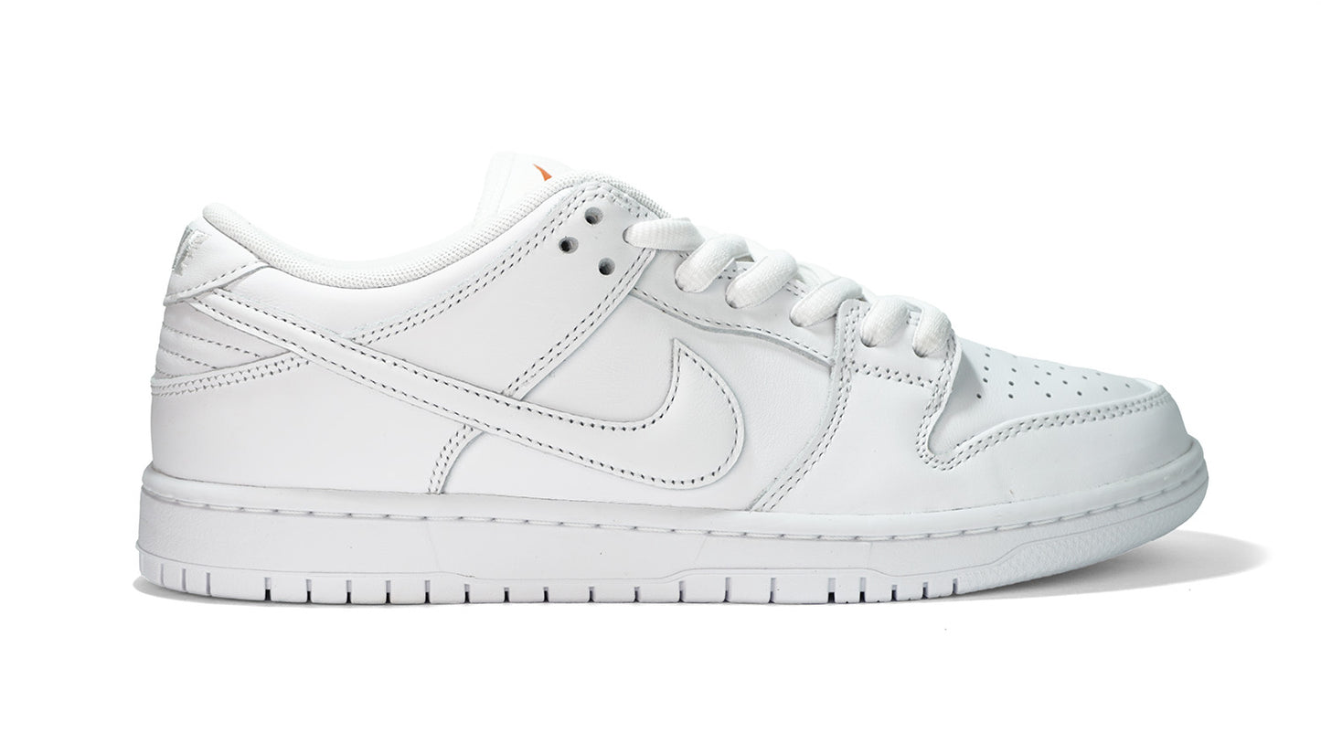 Dunk Low SB Triple White